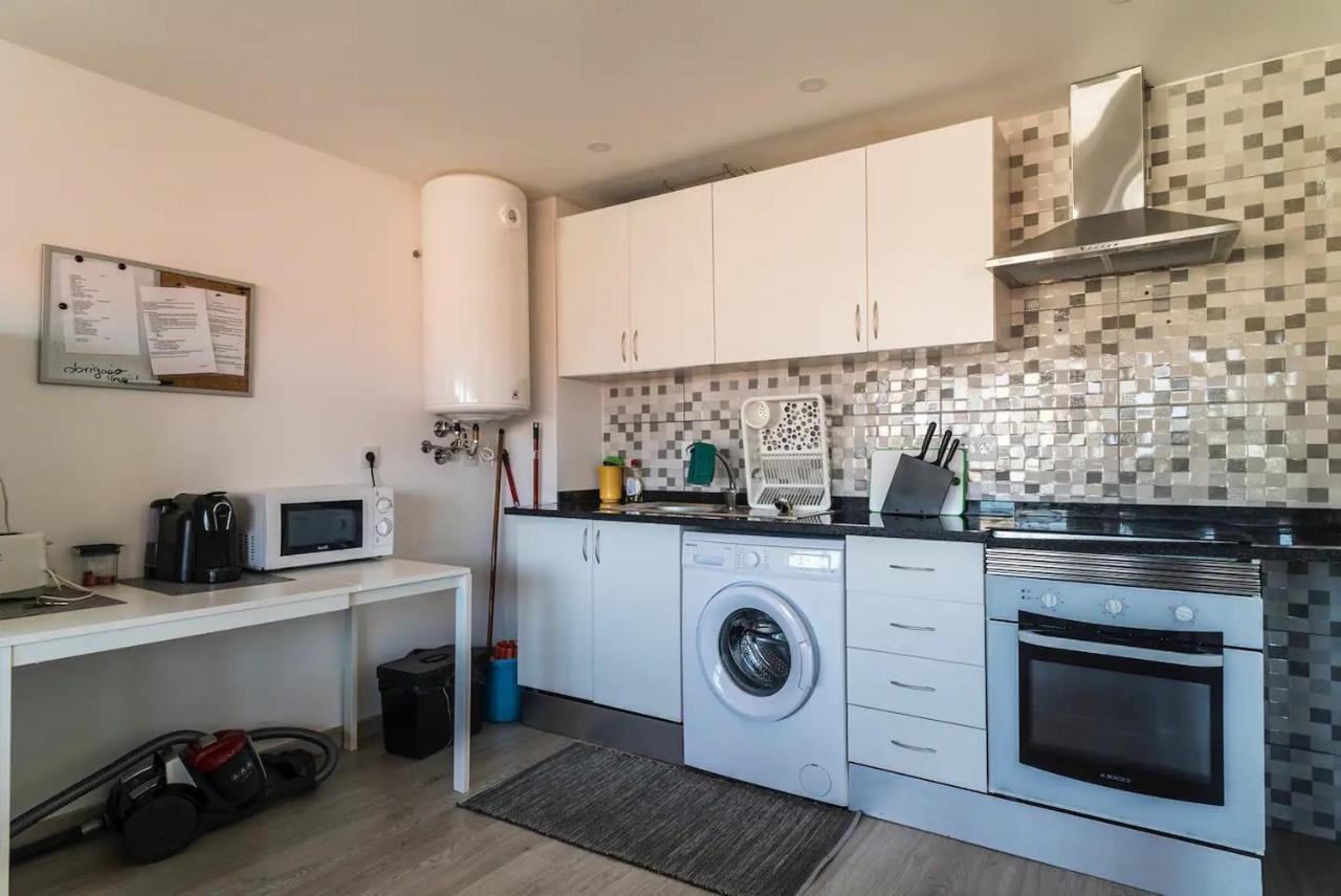 Encantador Apartamento A Frente Da Praia Do Sunset فيغيورا دا فوز المظهر الخارجي الصورة