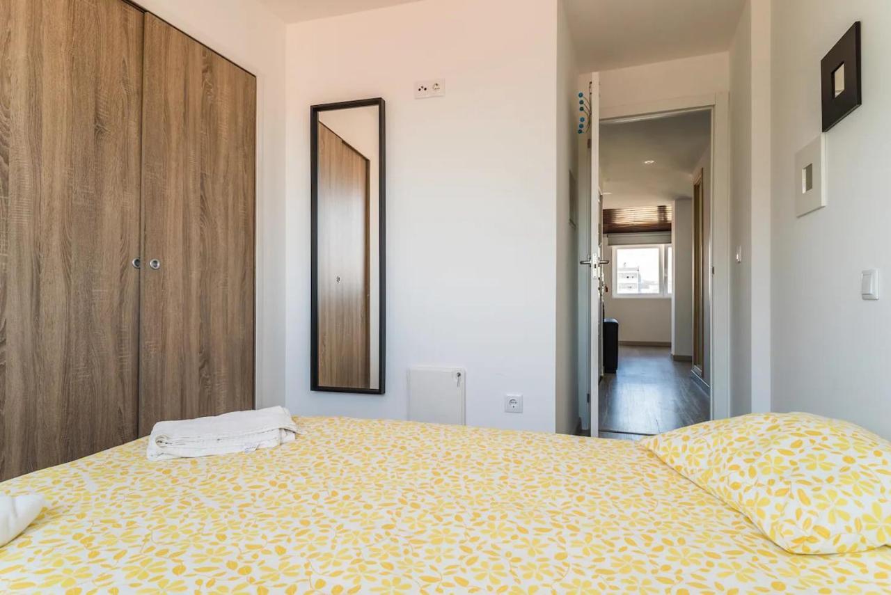 Encantador Apartamento A Frente Da Praia Do Sunset فيغيورا دا فوز المظهر الخارجي الصورة
